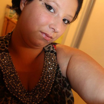 Apoline - Kostenlose Sexdates in Diebach Profil von Apoline, 42 Jahre, Kostenlose Sexdates in Diebach (Bayern)